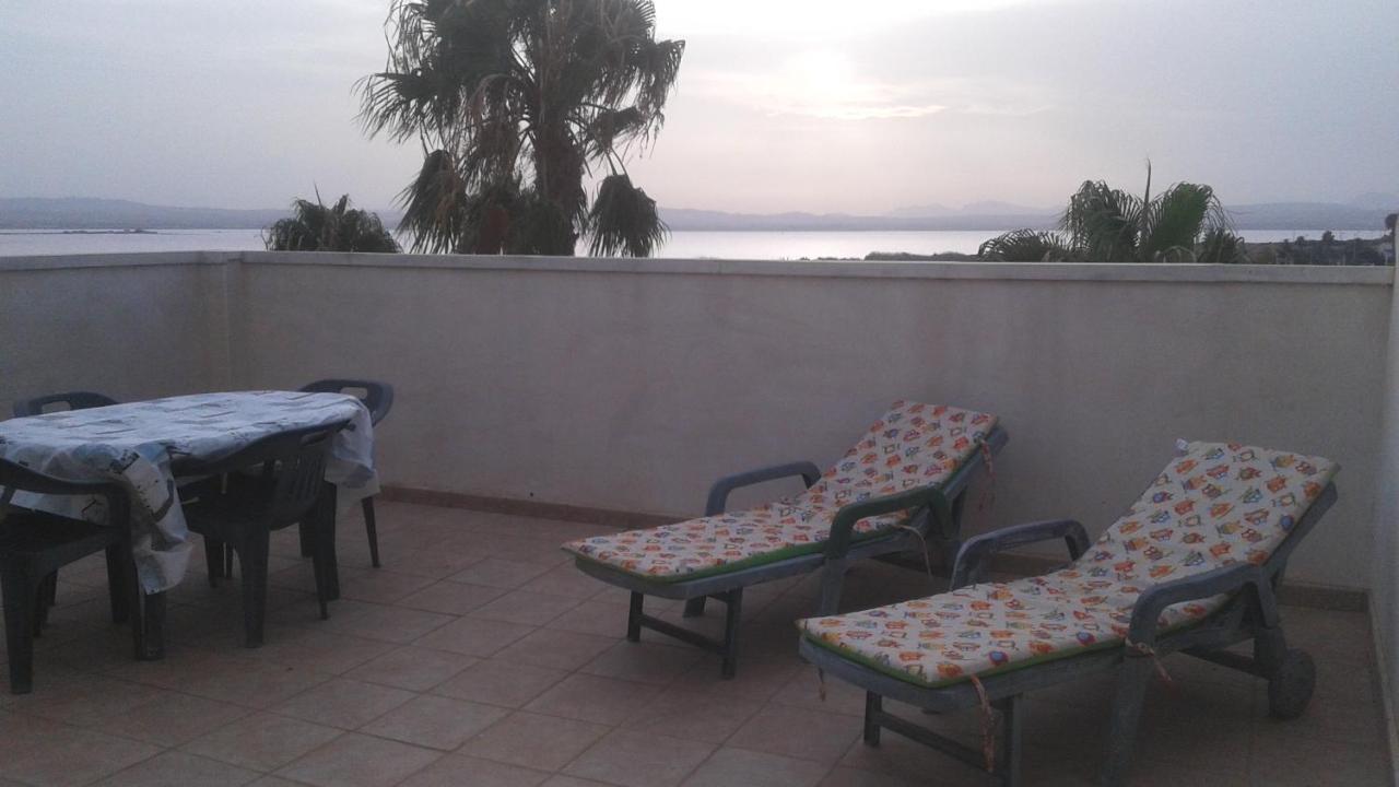 BNB Casa Frente Al Lago Rosa Torrevieja Exterior foto
