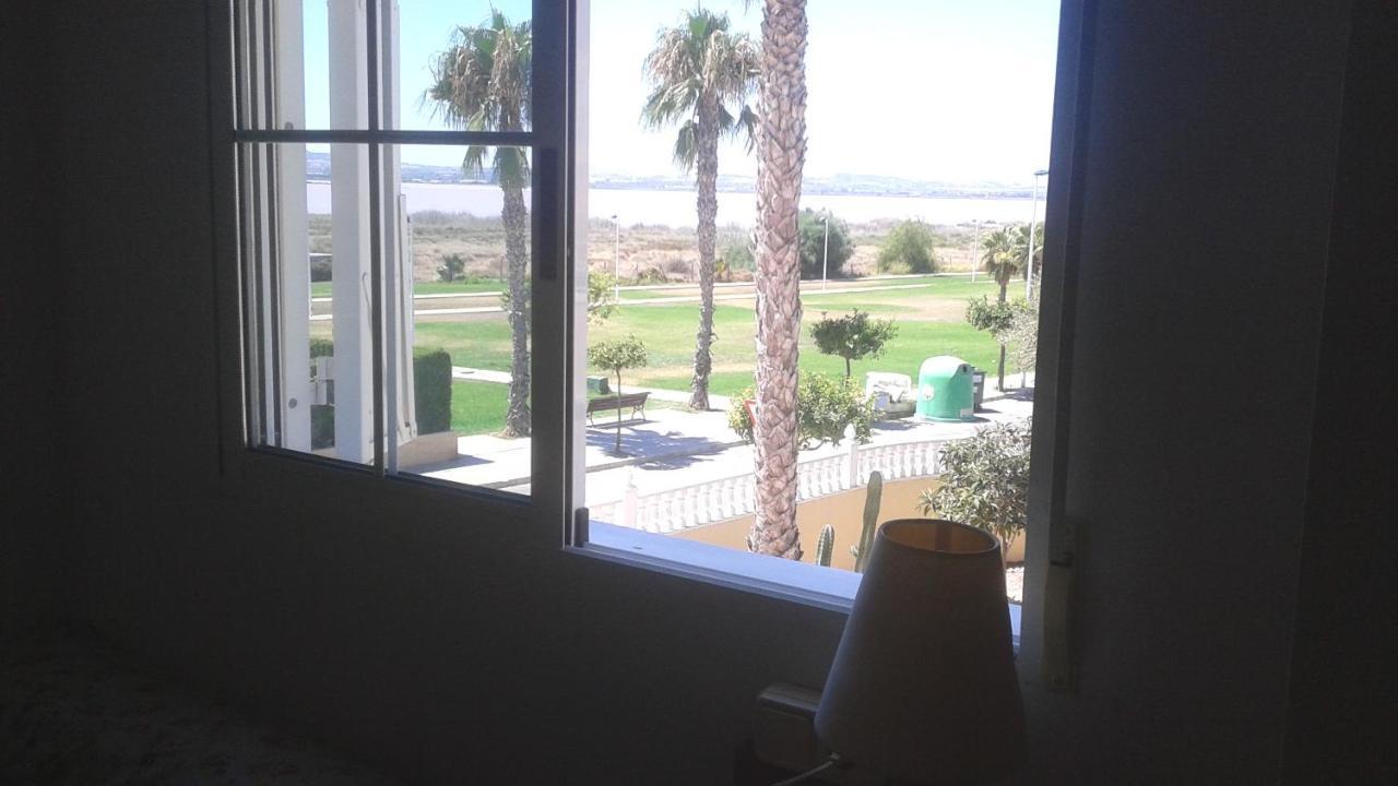 BNB Casa Frente Al Lago Rosa Torrevieja Exterior foto